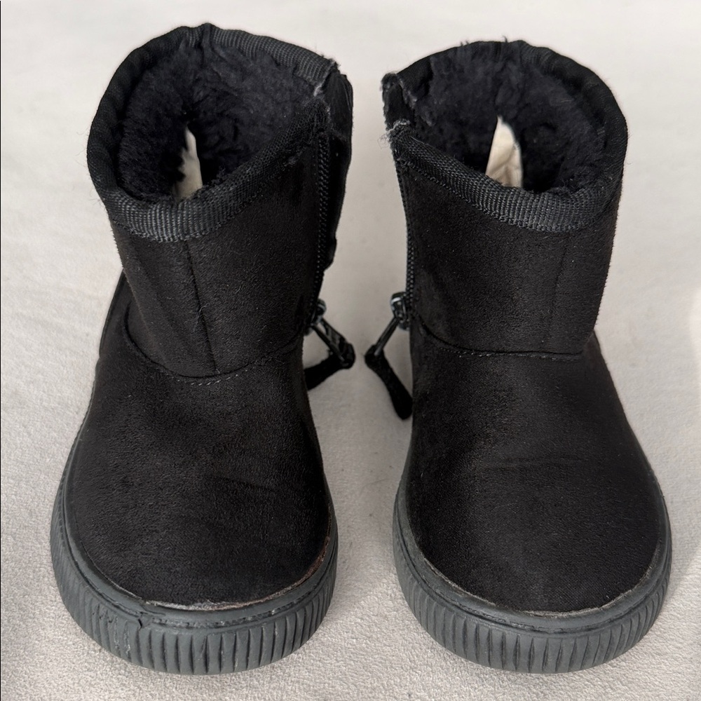 Cat & Jack Kids Black Winter Boots - Picture 7 of 7